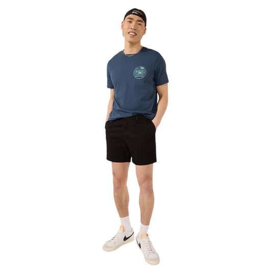 Casual Black Athletic Shorts Outfit